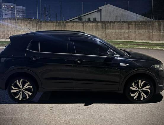 VOLKSWAGEN T-CROSS 1.0 200 TSI TOTAL FLEX COMFORTLINE AUTOMÁTICO